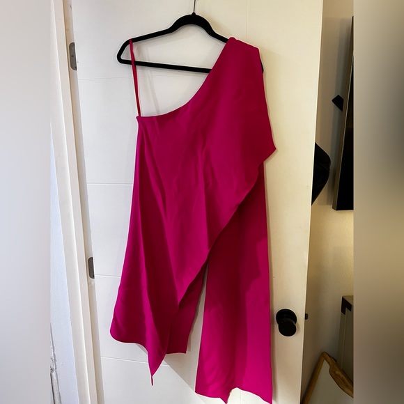 LBV Discontinued Draped some Shoulder Shirt - Picture 3 of 6